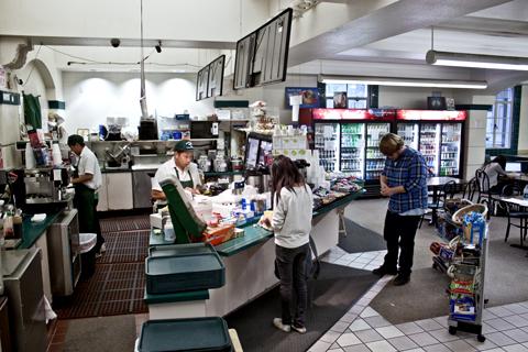 Pacific Café needs to improve service