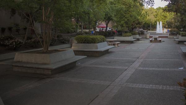 The sunken patio located in front of the Library will be one of the designated smoking areas in the Fall 2013 semester if legislation is approved. (Photo/Darlene Wendels)