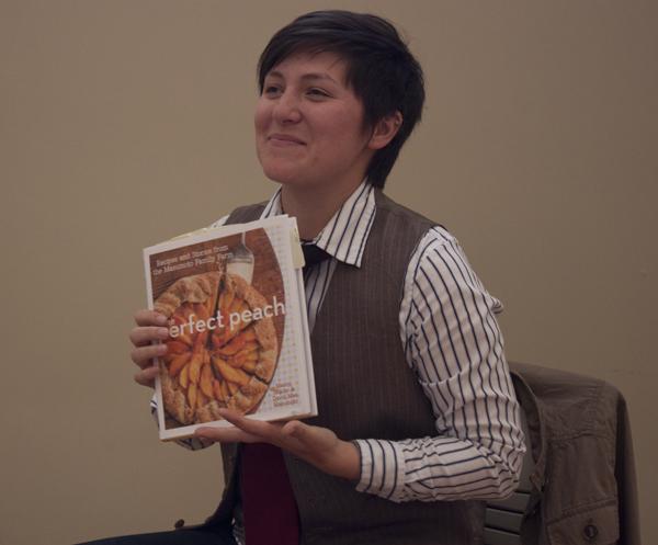 Nikiko Masumoto, discuses the cook book Perfect Peach, with Fresno City College students on April 17, 2013. Masumoto wrote this book with her parents David & Marcy Masumoto who own an 80-acre organic farm in Del Rey, Calif. (Photo/Taze Raney)