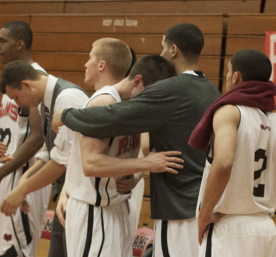 Mens basketball falls to Santa Rosa