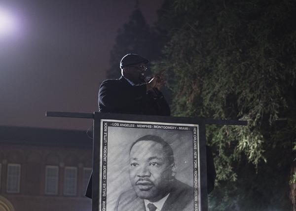 Candlelight vigil remembers King, Kimber [PHOTOS] [VIDEO]