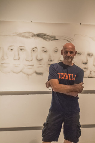 Ed Lund, Curator of Art Gallery, Dies