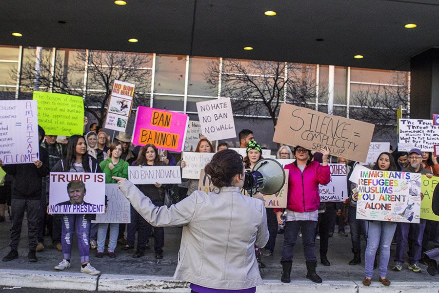 Protest+organizer+Rebecca+Peerson+leading+the+protestors+outside+the+terminal+at+Fresno+Yosemite+International+Airport.+Jan.+29%2C+2017.+Photo+by+Larry+Valenzuela