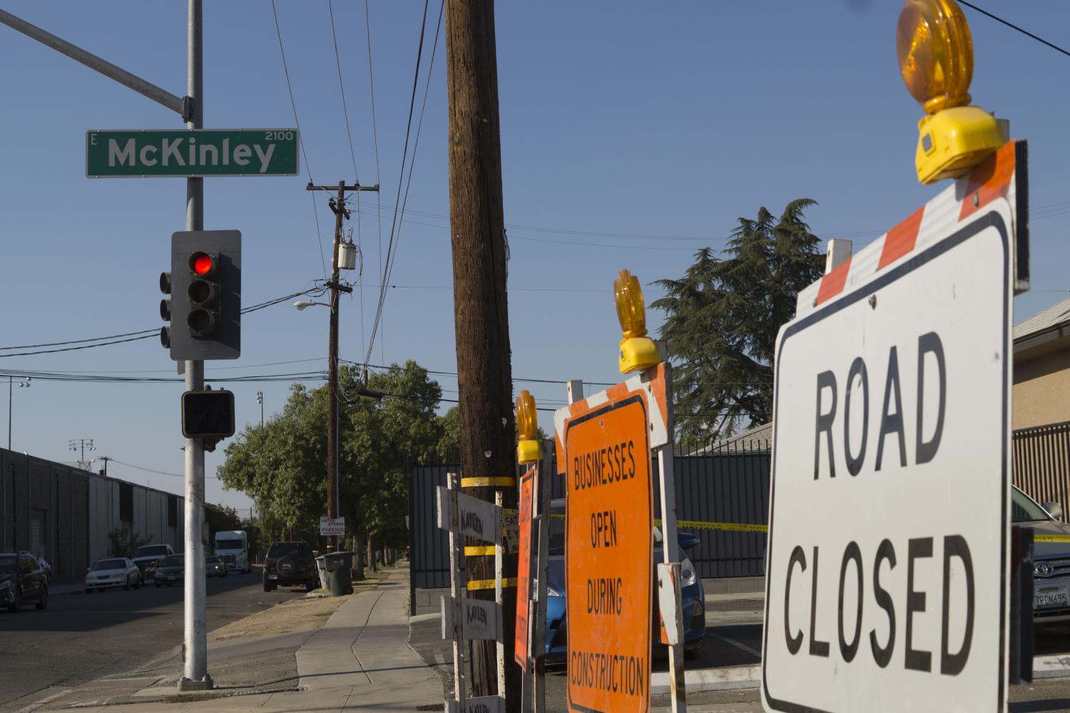 Mckinley+Avenue+and+Clark+Street+remain+closed+off+due+to+construction+on+Aug.+29%2C+2017.