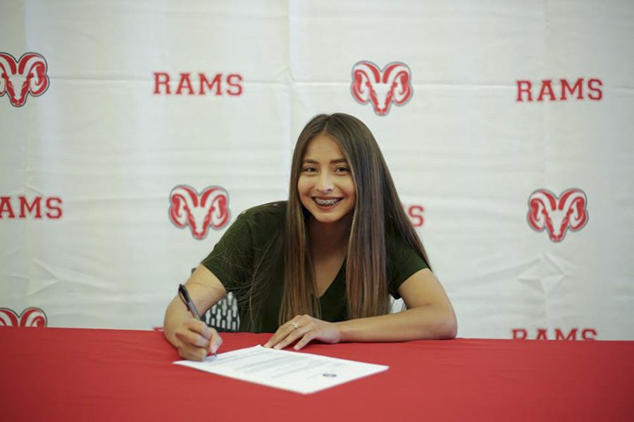 Ram+Athletes+Sign+Letters+of+Intent