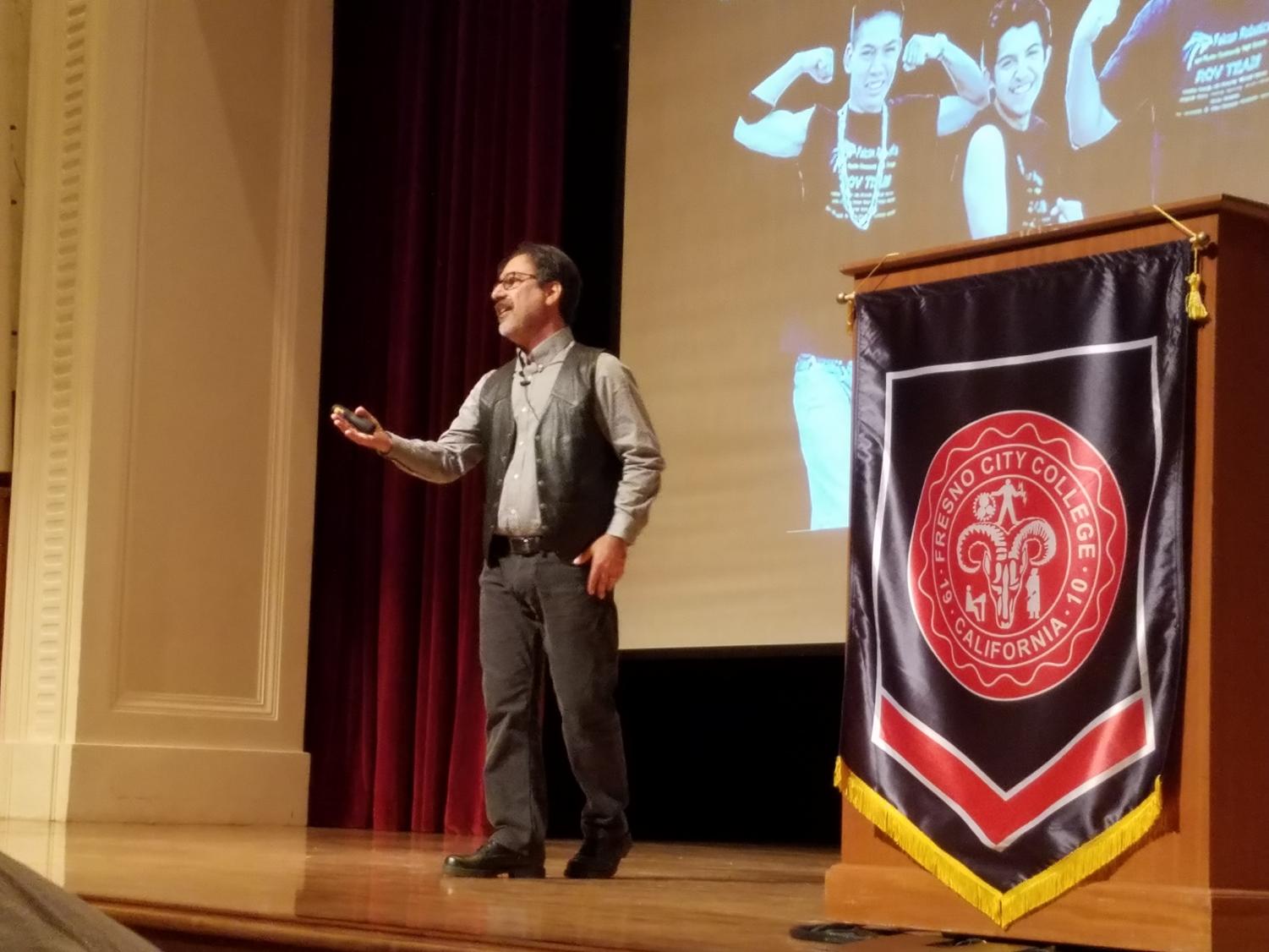 Fredi Lajvardi addresses the audience at the FCC Speakers Forum on Sept. 13.