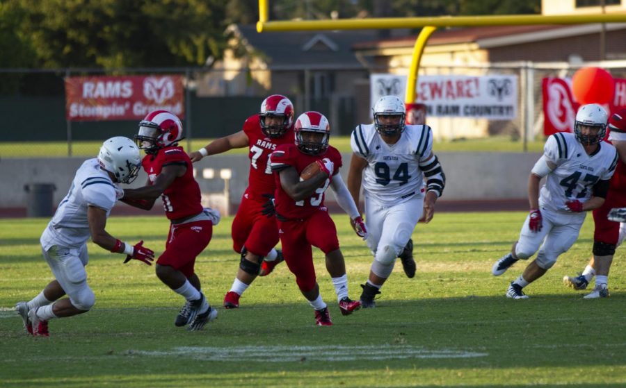 Fresno+City+College+Dominance+Unmatched+in+33-21+Victory+Over+Santa+Rosa