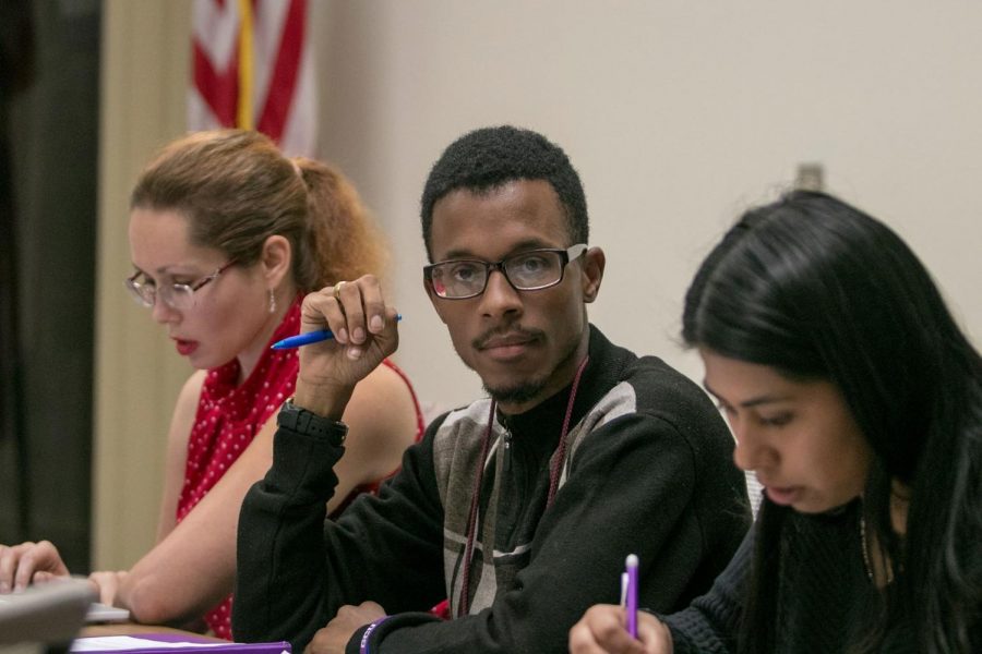 Student government president Christopher Washington leads the Associated Student Government meeting on Tuesday, Oct. 2, 2018. 