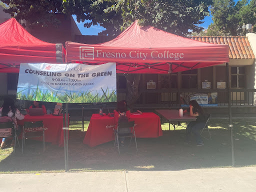 Counselors Lucely Rosas and Leigha Moua assisting students with counseling outside of FCC’s Business Education building on Wednesday Sept. 28