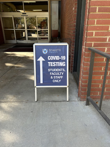 A sign directing people to the COVID-19 testing vending machine, in front of the main entrance to FCC’s Cafeteria and Student Activities building. The machine’s been up and running since Oct. 10, as directed by the message sent to the district community by Goldsmith.