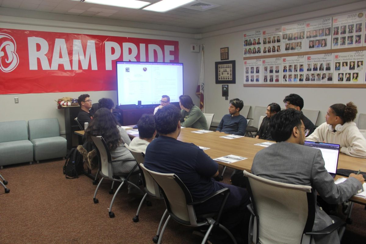 Members of the Business and Finance club meet for their biweekly meeting in the senate chamber at FCC on Oct. 23. 