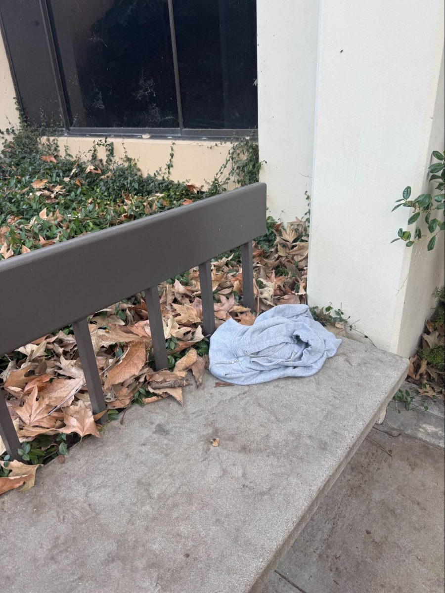 A gray zip-up hoodie left on a bench near the old science building on Friday Jan. 23 at 4:05 p.m.